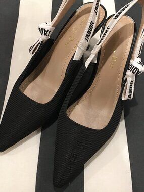 DIOR J’ADIOR SLINGBACK PUMP